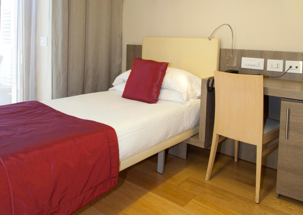 Hotel Il Cantico St. Peter Rome Extérieur photo